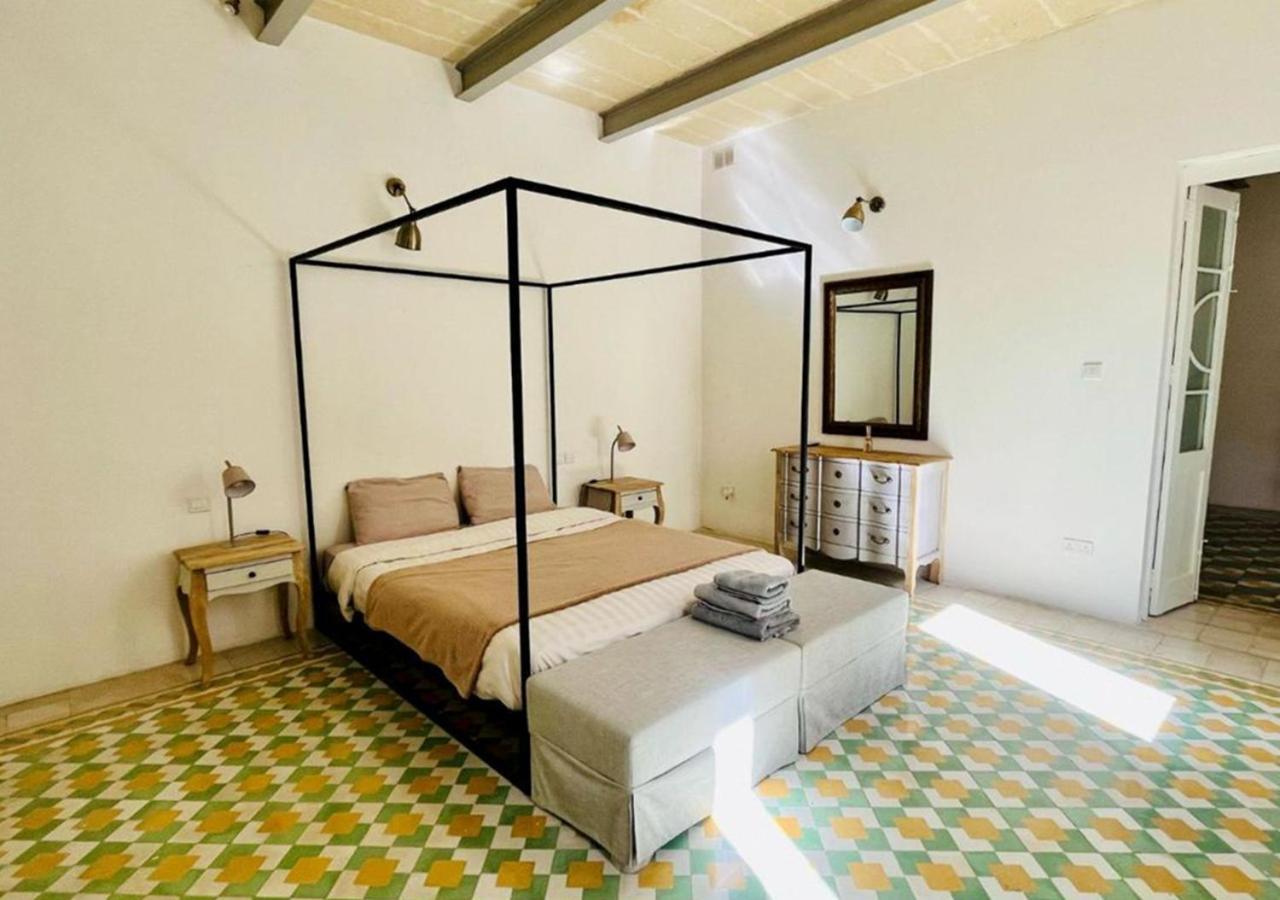 Deluxe One Bedroom Apartment 10 Meters From Valletta Center Exterior photo