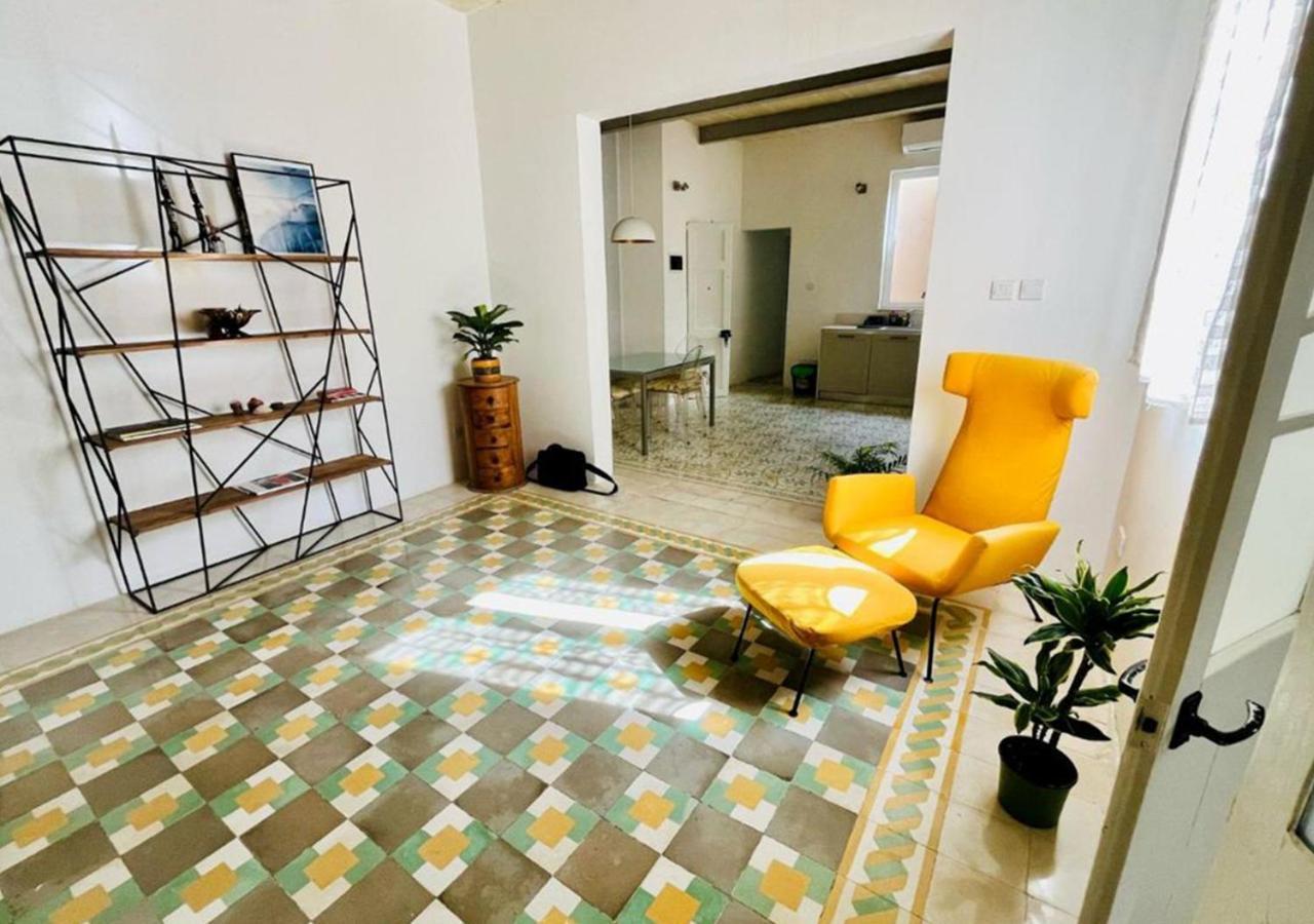 Deluxe One Bedroom Apartment 10 Meters From Valletta Center Exterior photo
